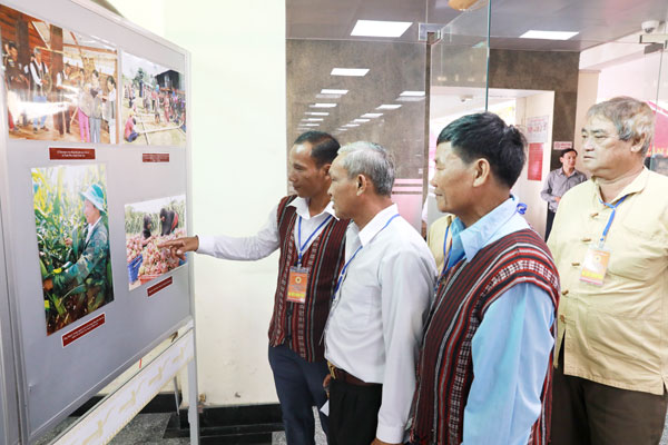 Hình ảnh tại Đại hội ĐB các DTTS tỉnh Đồng Nai lần thứ III.jpg