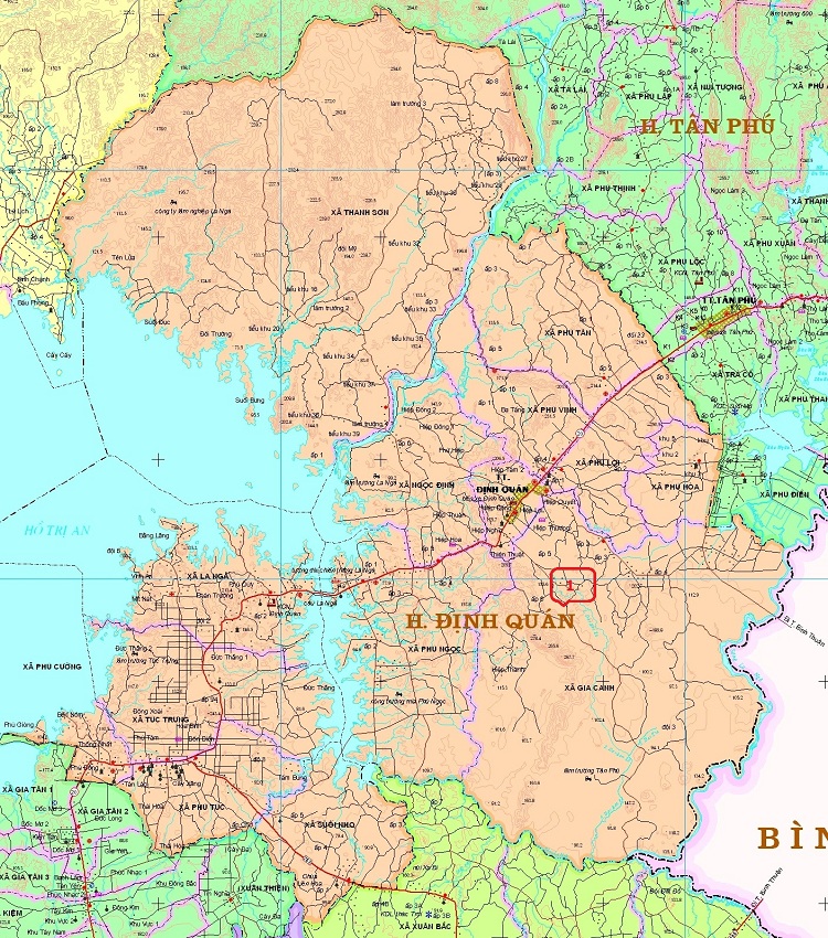 Hoan nghênh đến Định Quán, một trong những huyện đẹp nhất của tỉnh Đồng Nai. Tìm hiểu bản đồ hành chính để khám phá các điểm đến thú vị như hồ Pơ-mu, đền Bà Chúa Đất và hồ Vĩnh An.