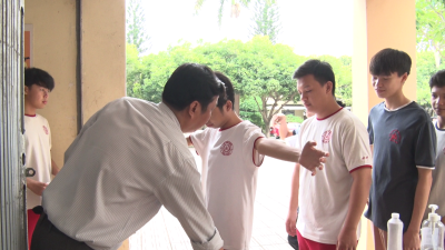 764 THÍ SINH DỰ THI TỐT NGHIỆP THPT TẠI HỘI ĐỒNG THI TRƯỜNG...