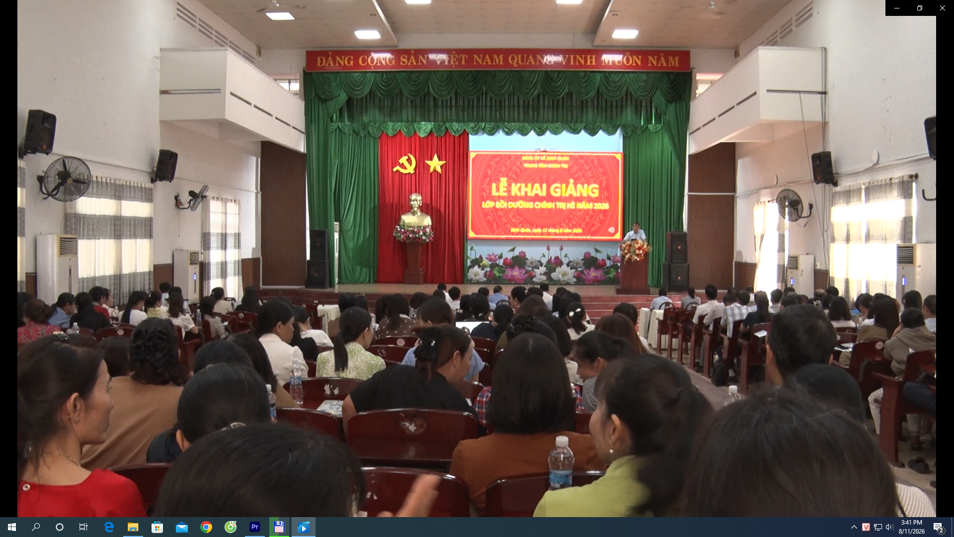 Khai giảng lớp bồi dưỡng chính trị hè năm 2026