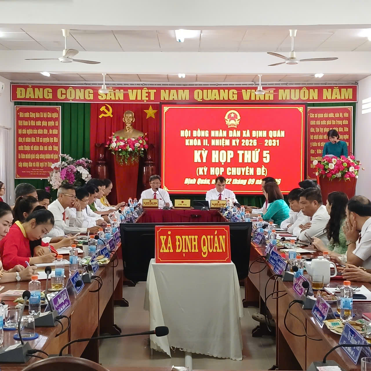 Kỳ họp thứ 5 HĐND xã Định Quán khóa II