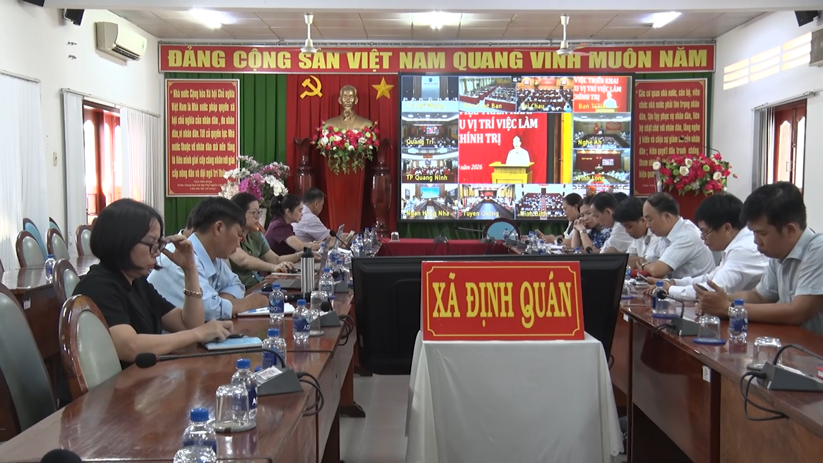 Đại biểu tham dự hội nghị